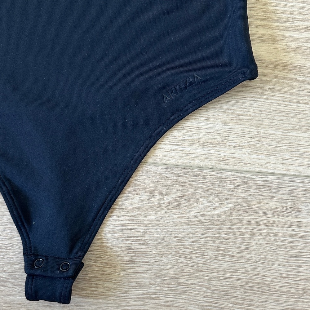 Aritzia Black Squareneck Original Bodysuit - Picture 3 of 7